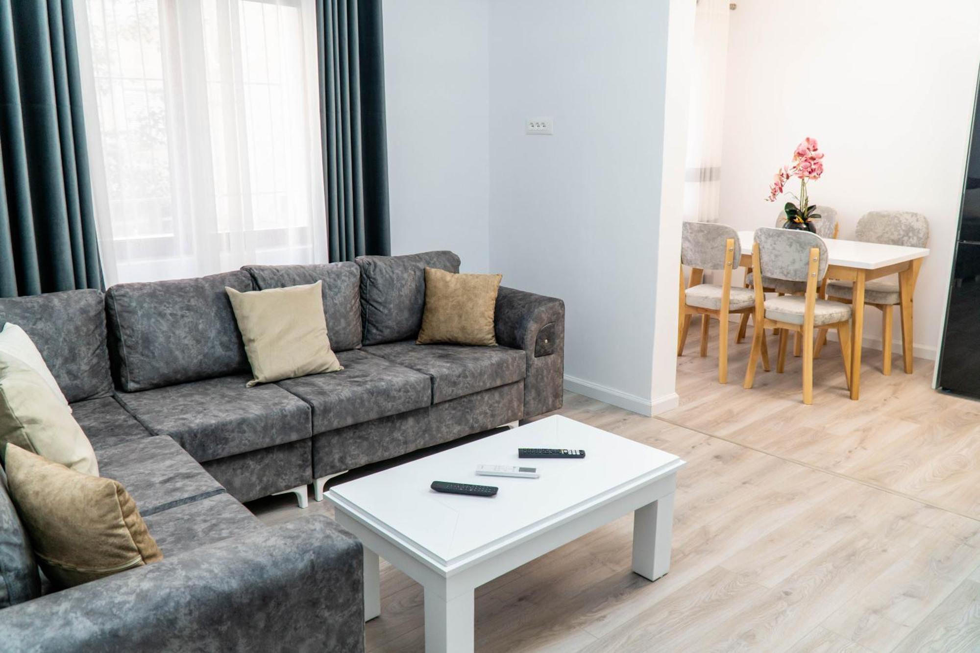 Signature Apartment 8 Tirana Exterior foto